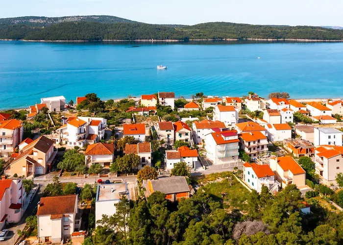 Danica Luxury Seaside שיבניק