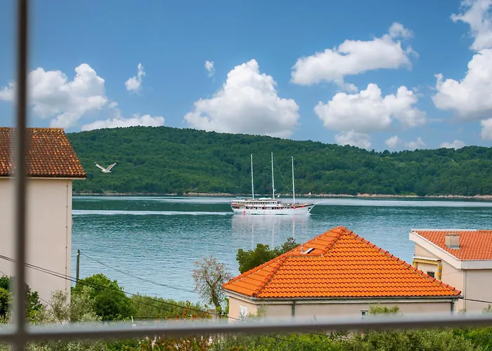 Danica Luxury Seaside